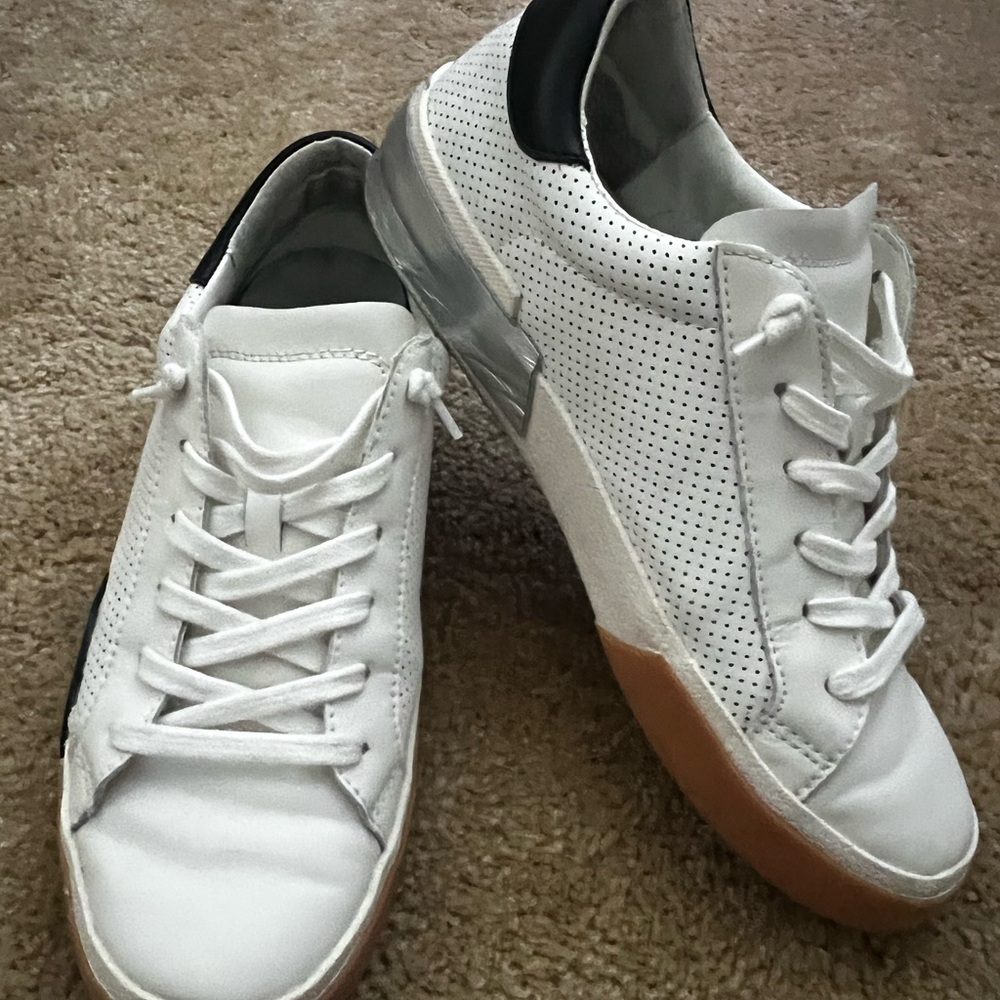 Dolce Vita Zina Sneakers